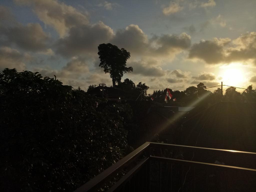 Legong Guesthouse Ubud Dış mekan fotoğraf